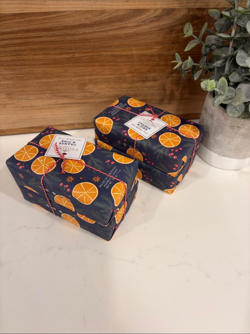 Castelbel orange and pine holiday soap lot
